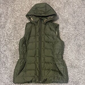 North face 550 fill down vest cinched waist women’s medium